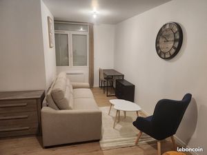 Studio 33 m² rénové – Centre-ville Saint-Quentin