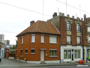 Rez-de-chaussée à usage MIXTE 84m2