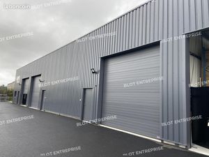 Local d'activité 147 m²