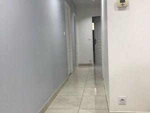 Appartement à loue avec terrasse jardin