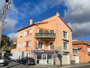 Immeuble 204 m3 + local Commercial