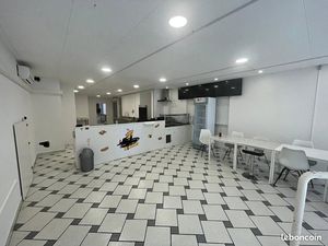 Local commercial au centre-ville à deux pas de Manor - Yverdon - SUISSE