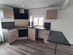 Location appartement T3 - 65m² + place de parking + grande cave