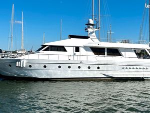 Versilcraft ultraphantom 75 appartement