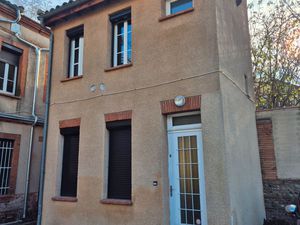 TOULOUSE SAINT-AGNE: Maison de ville 2 pièces de 24m² entièrement rénovée avec climatisati