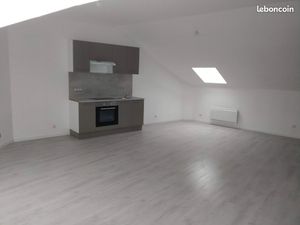 F2 rénové 50m2 Boulay centre