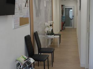 Beau local neuf 12 m2 en plein centre-ville