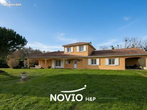 Maison 1 pièce 217 m²