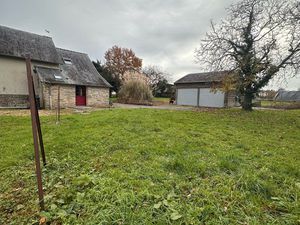 Duplex T1 bis + double garage +jardin