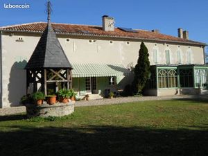 Bel ensemble immobilier de caractère