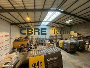 Local d'activité 580 m²