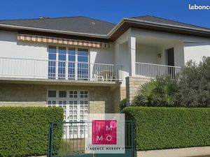 Villa 7 pièces 169 m²