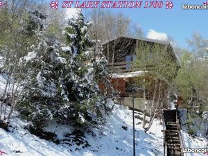 CHALET Saint-Lary-Soulan superbe vue sur les montagnes entouré de forêts sans aucun vis à 