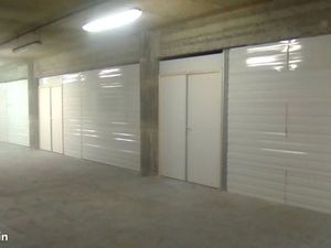 Garage/box 10 m² Vaux Le Penil
