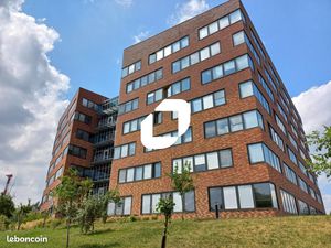 Bureaux 2 147 m²
