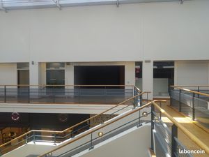 Local commercial 192m² Roanne Espace saint-louis