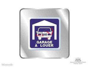 Parking/box 15 m² Saint-Raphaël