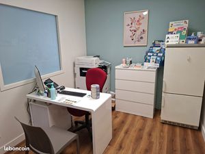 Bureau medical ou paramedical