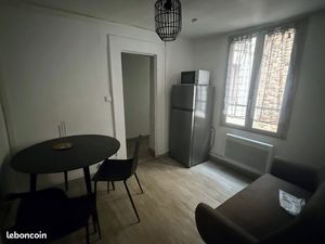 Appartement T2 rénové et meublé disponible immédiatement