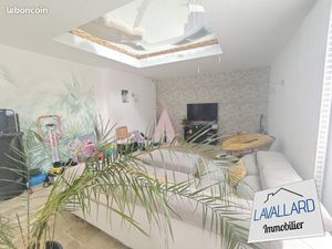 Maison 7 pièces 203 m²