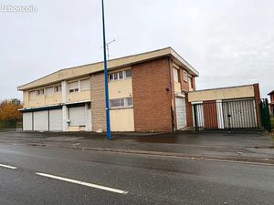 Immeuble 335 m² Lallaing