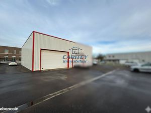 Local commercial 186 m² Lure