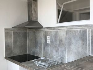 Grand T1 + bureau Vue sur toits Quartier St-Pierre