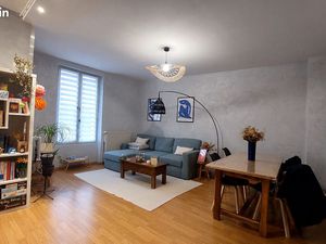 Appartement F2 54m² équipé  Placards  Cave  Garage