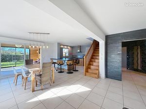 Pavillon 5 pièces 158 m²