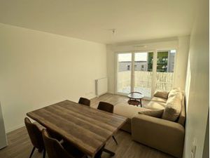Appartement f2 récent avec balcon et parking