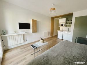 Studio meublé / 5min du centre ville de poitiers / parking