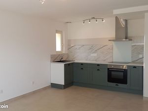 Appartement T2- 1er étage- 46 m² avec terras et véranda dispo fév 2026
