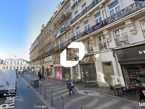 Local commercial 195 m²