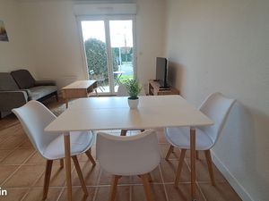 T2 meublé avec terrasse  piscine  résidence calme et sécurisée