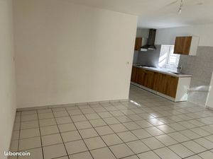 Appartement F2 1/2 Vernantois