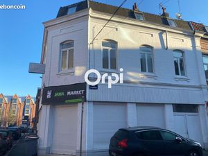 Local commercial 77 m²
