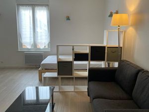Hyper centre Châlons en Champagne - Location grand studio 35m²  meublé