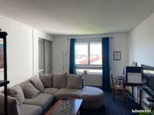 Appartement T4 720+142 charges