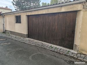 à vendre garage Riom Centre