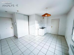 Studio 1 pièce 23 m²