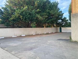 Bureaux à louer dans espace de coworking Bouafle