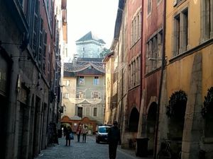 Charment Duplex Annecy 18 rue Filaterie