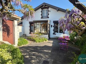 Maison 6 pièces 144 m²