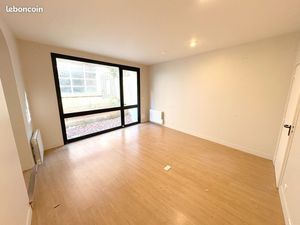 Local bureau professionnel ou profession médicale - Melun centre