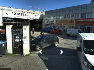 Urgent Bail commercial à céder