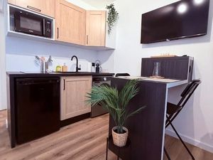 Studio meublé – Lyon/Villeurbanne – 37 m² – Proche métro A (5 min)■◊ 850 / mois charges co