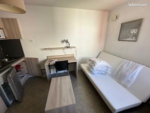 Studio 1 pièce 18 m²