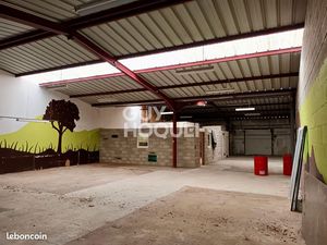 Local commercial 345 m² VESOUL