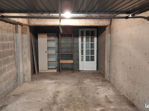 Garage à louer