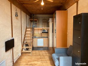 Pour ÉTUDIANT : appart 19 m² - 595 CC - Lyon 4 - métro Croix-Rousse à 5 minutes